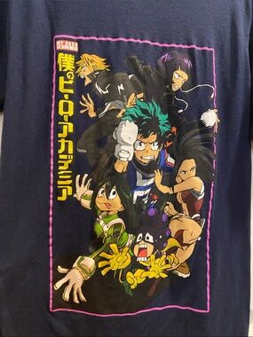 My hero academia size small
T-25